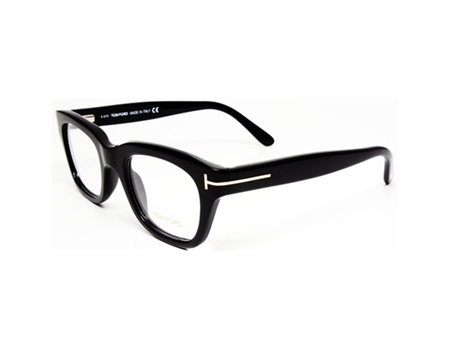 映画シングルマンでコリン ファースが着けていたトムフォードのメガネ 眼鏡 オプティックスタイル
